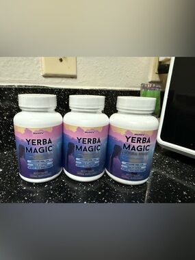 Herbal Energy Capsules — Blue & Purple